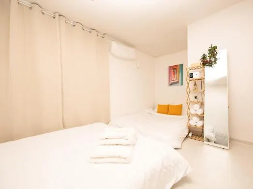 Apartment Family Trip, Business Trip, Long Term Trip Perfect For 3 To 6 Guests With Free Laundry Seoul