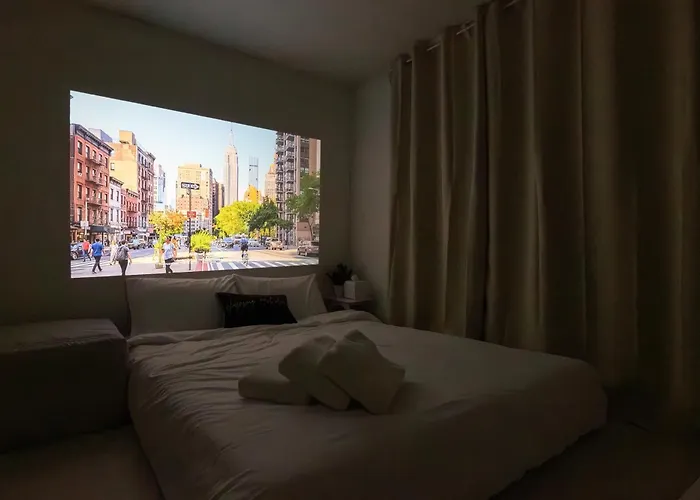 Apartment Family Trip, Business Trip, Long Term Trip Perfect For 3 To 6 Guests With Free Laundry *