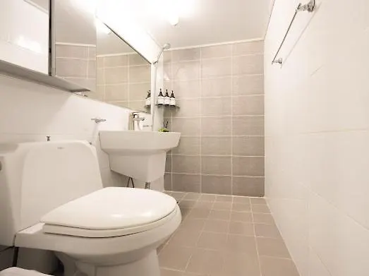 Family Trip, Business Trip, Long Term Trip Perfect For 3 To 6 Guests With Free Laundry * Seoul