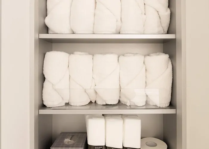 Family Trip, Business Trip, Long Term Trip Perfect For 3 To 6 Guests With Free Laundry *