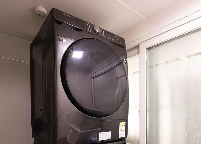 Family Trip, Business Trip, Long Term Trip Perfect For 3 To 6 Guests With Free Laundry * Seoul